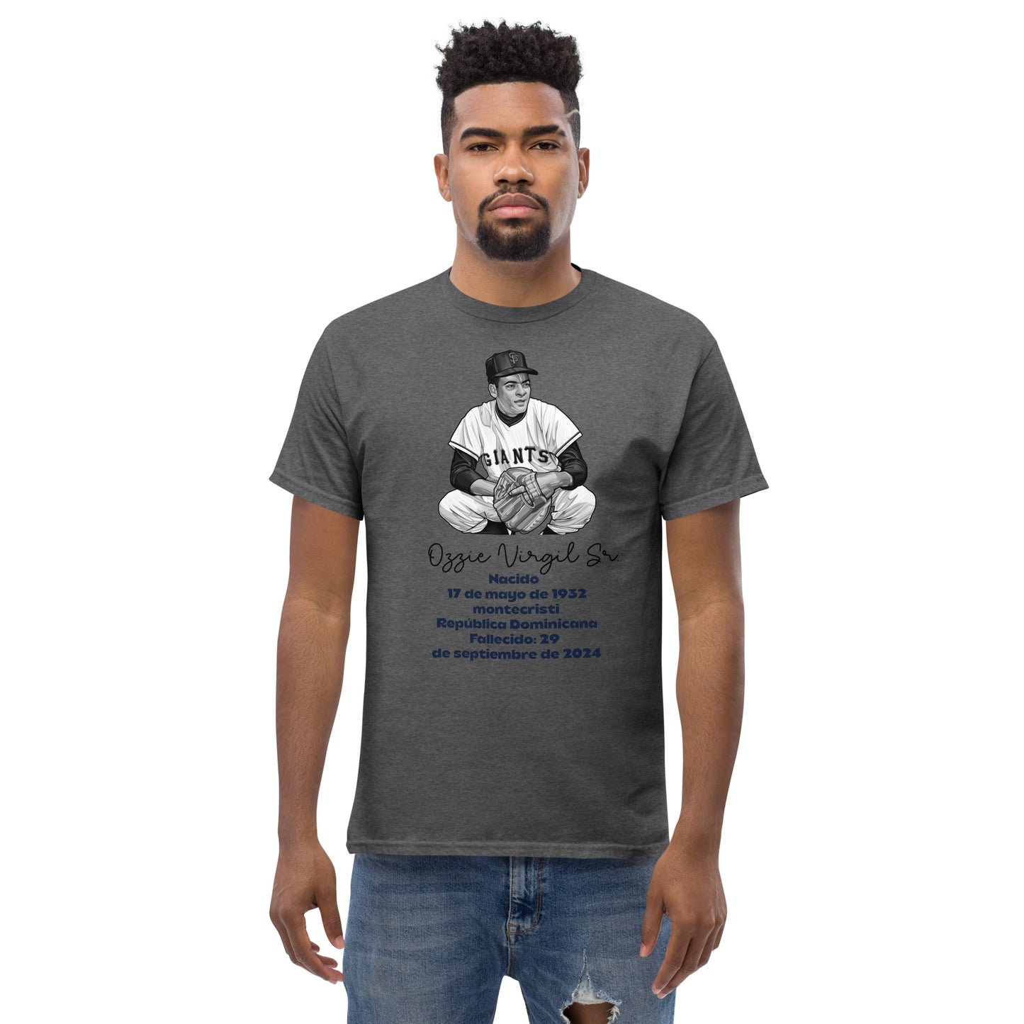 Memoria de Ozzie Virgil Sr. Camiseta clásica unisex (Español)